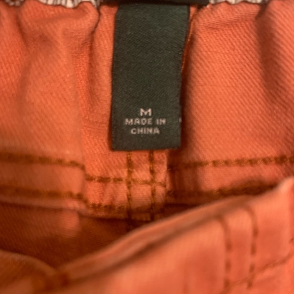 HIGH RISE SHORTS - Picture 4 of 4